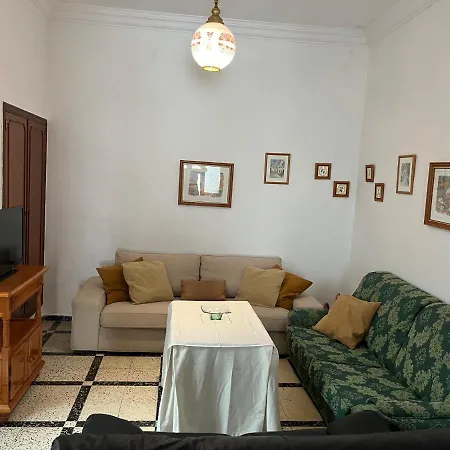 Apartamento Bonito Piso Zona Playa De La Caleta *