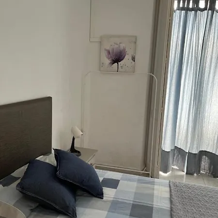 Bonito Piso Zona Playa De La Caleta Кадис